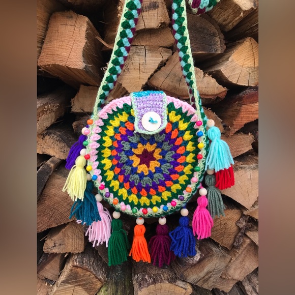 Handmade One of A Kind ! Crochet boho round bag . - Picture 2 of 4